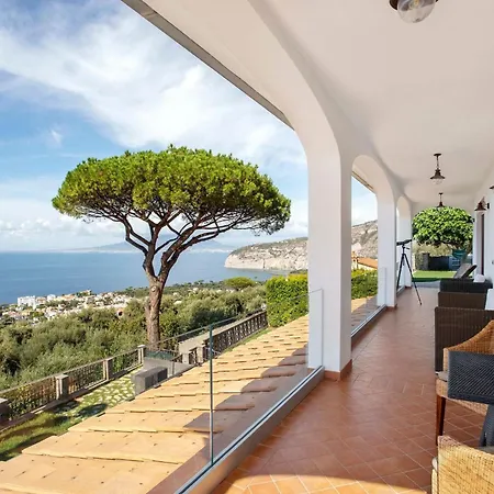 My Exclusive Italy - Luxury With Breathtaking Seaview, Pool, Bbq * סורנטו
